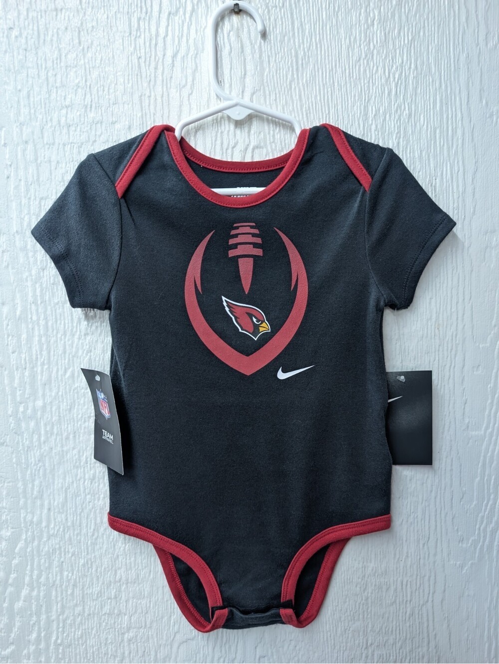 NWT Nike NFL Arizona Cardinals Bodysuit 100% Cotton Size 24 Months